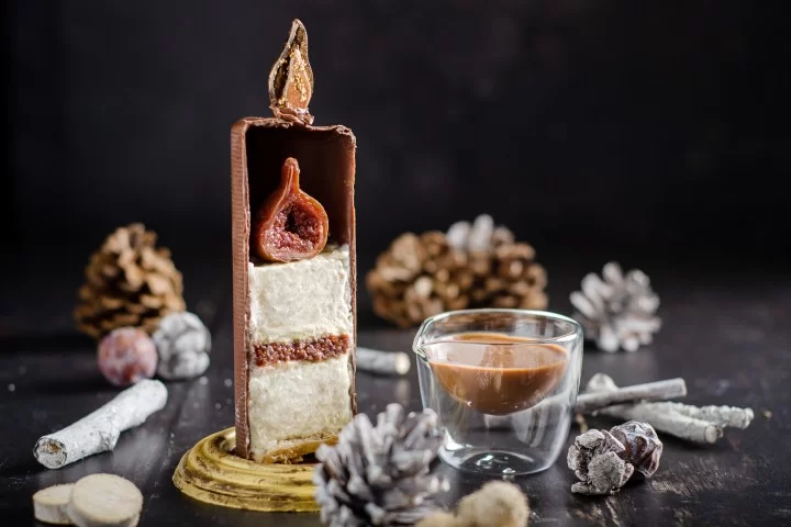 Christmas Candles with Mulled Wine Poached Figs, Rice Pudding, Shortbread and a Spiced Chocolate Sauce Christmas Candles with Mulled Wine Poached Figs, Rice Pudding, Shortbread and a Spiced Chocolate Sauce