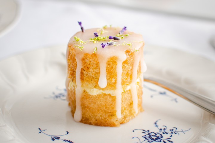 Egg-free Lemon Drizzle Cake