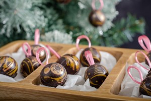 Mulled Wine Christmas Cherry and Chocolate Baubles Mulled Wine Christmas Cherry and Chocolate Baubles