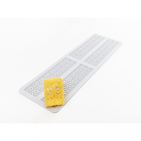 Arabesque Floral Border Tuile Silicone Mould by 100% Chef, 1 unit