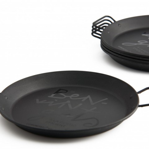 Paella Party Disposable Plates by 100% Chef, 100pk