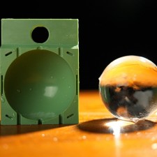 Alinia A1 Sphere Moulds with Tray, dia 6cm by 100% Chef, 25pk