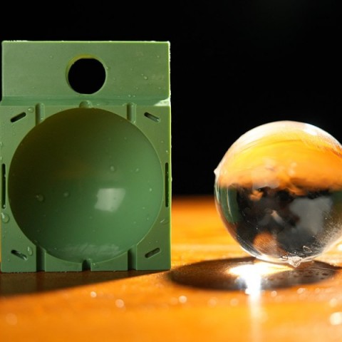 Alinia A1 Sphere Moulds with Tray, dia 6cm by 100% Chef, 25pk Alinia A1 Sphere Moulds with Tray, dia 6cm by 100% Chef, 25pk