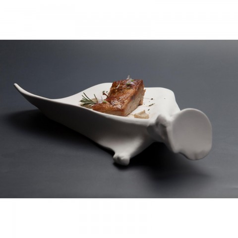 Veal Shoulder Porcelain Plate, 33x20x6cm, 1 unit Veal Shoulder Porcelain Plate, 33x20x6cm, 1 unit