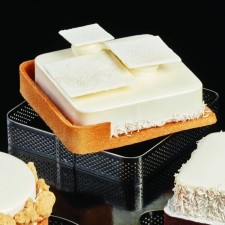 Tart Band, Square Perforated, 105x105x20mm, 1 unit