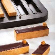 Cookmatic Rectangular Eclair Indent Plate by Pavoni Italia, 1 Unit