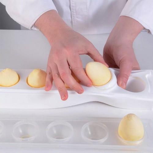 Mul3d Egg Mould by Silikomart, 1 unit