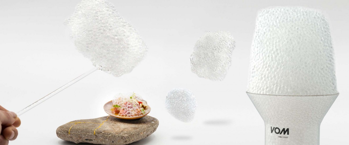 'Vom' Floating Cloud bubbles by 100% Chef